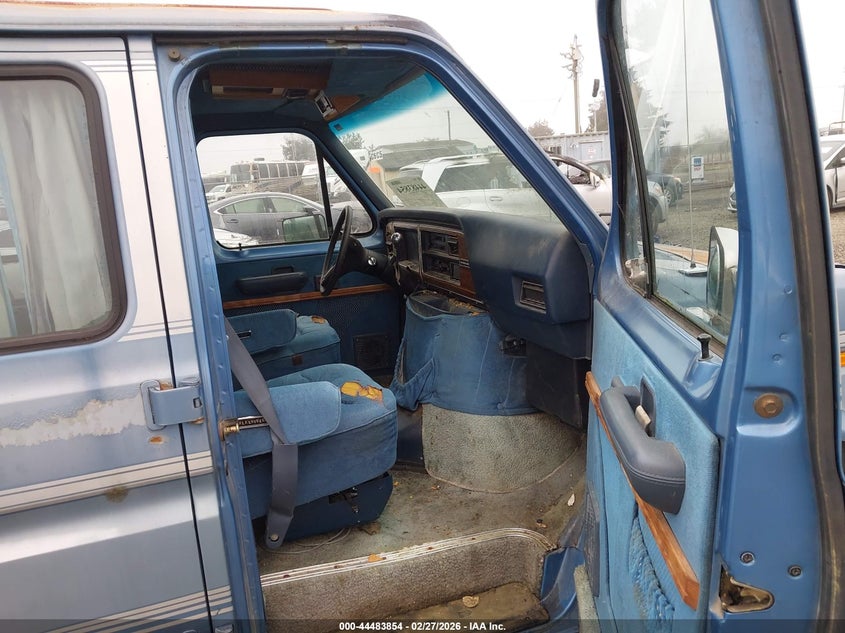 1990 Ford Econoline E150 Van