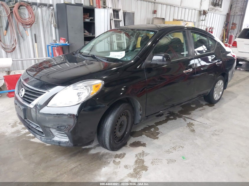 2012 Nissan Versa 1.6 Sv