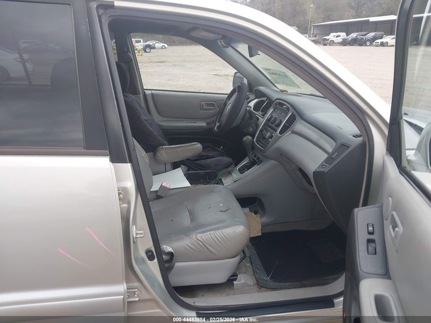 2005 Toyota Highlander V6