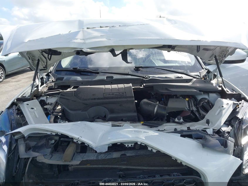 VIN: SADFP2FX7K1Z35894 2019 JAGUAR E-PACE SE