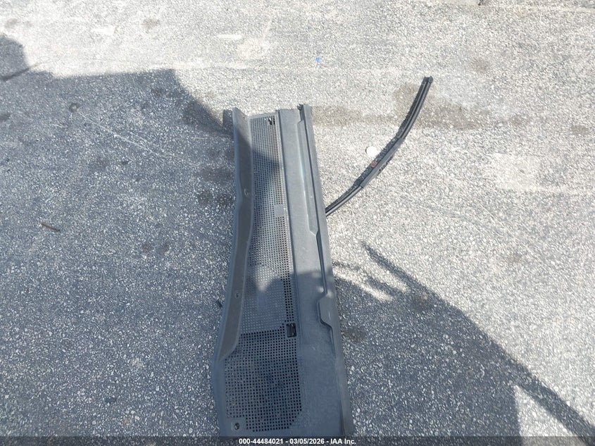 VIN: SADFP2FX7K1Z35894 2019 JAGUAR E-PACE SE