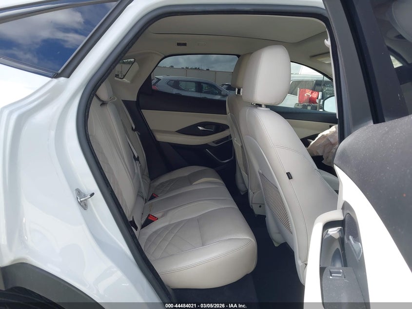 VIN: SADFP2FX7K1Z35894 2019 JAGUAR E-PACE SE