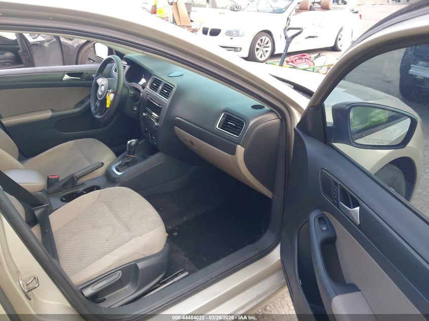 2014 Volkswagen Jetta 2.0L S