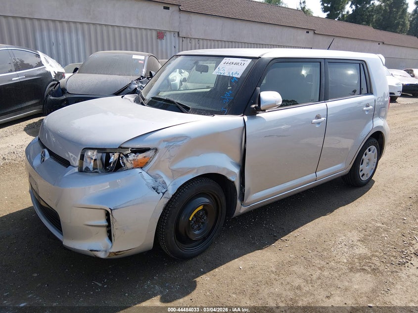Vin: jtlze4fe6ej063595, lot: 44980740, scion xb 20142