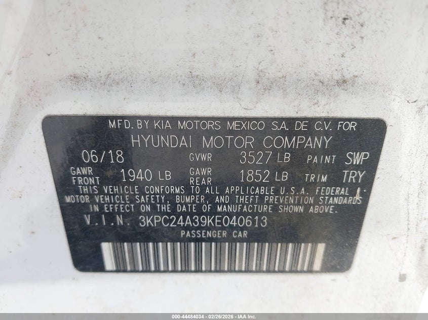 2019 Hyundai Accent 1.6 Se white Lot 111044484034 Vin 3KPC24A39KE040613