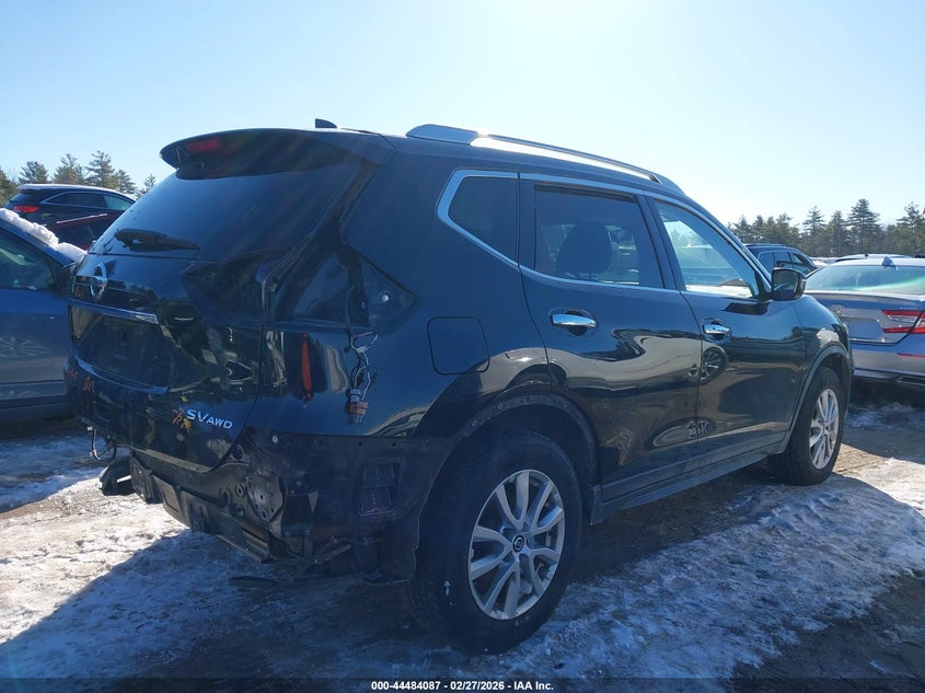 2019 Nissan Rogue Sv