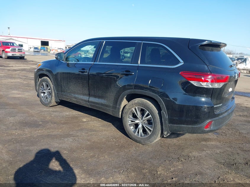 2017 Toyota Highlander Le