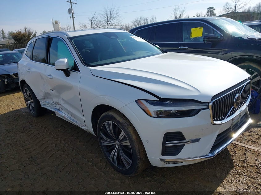 2023 Volvo Xc60 B5 Plus Bright Theme