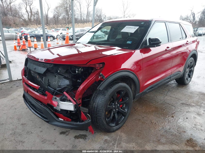 2022 Ford Explorer St