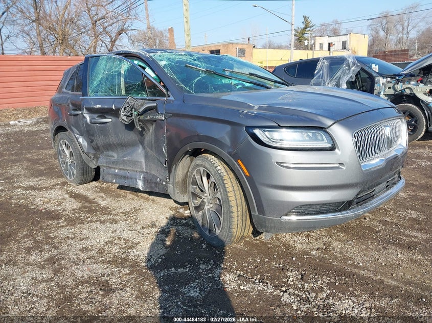 2021 Lincoln Nautilus Reserve