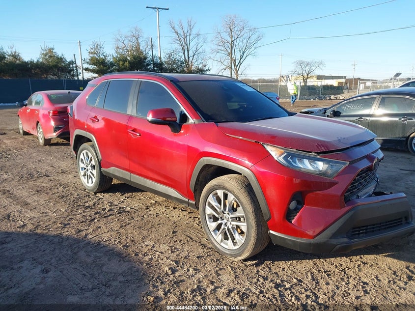 2021 TOYOTA RAV4 XLE PREMIUM