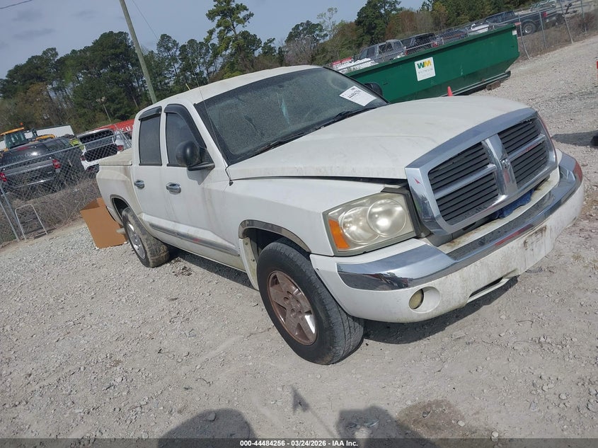 2005 Dodge Dakota Laramie