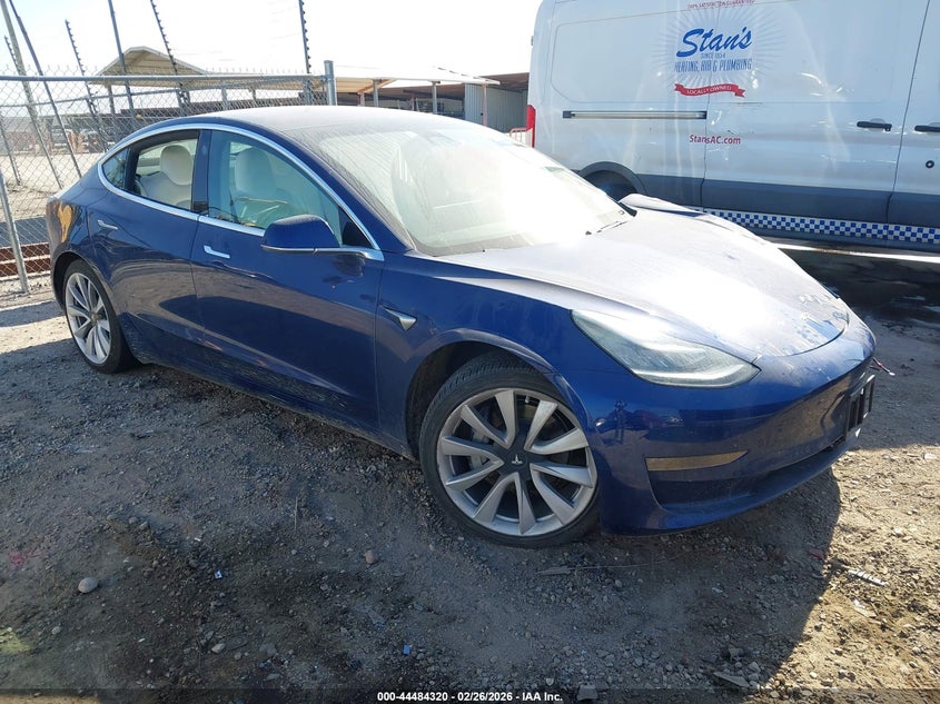 2018 Tesla Model 3 Long Range/Performance