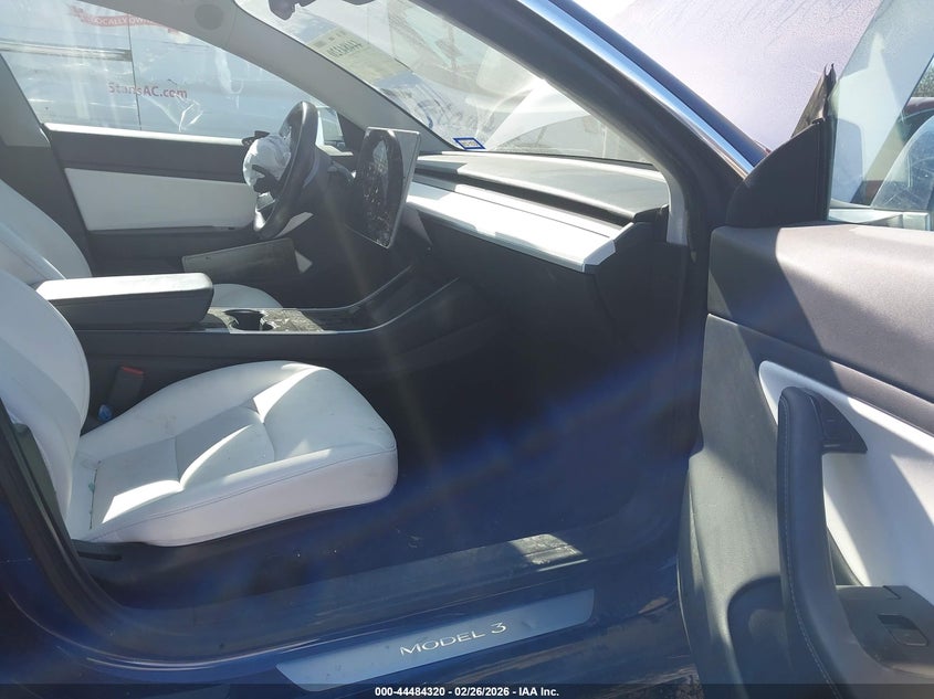 2018 Tesla Model 3 Long Range/Performance