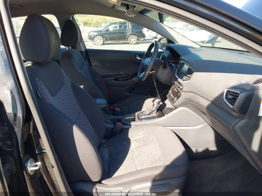 2019 Hyundai Ioniq Hybrid Blue