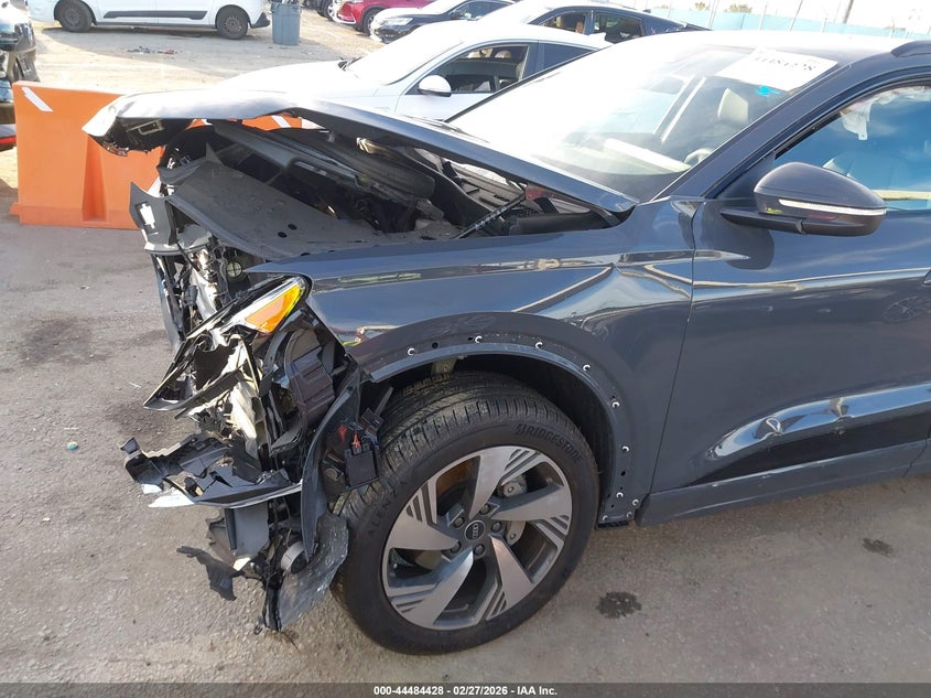 2025 Audi Q6 E-Tron Premium Quattro VIN: WA114BGF1SA031568 Lot: 44484428
