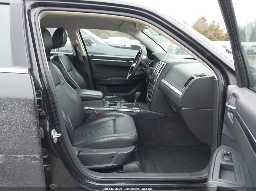 2010 Chrysler 300 Touring/Signature Series/Executive Series