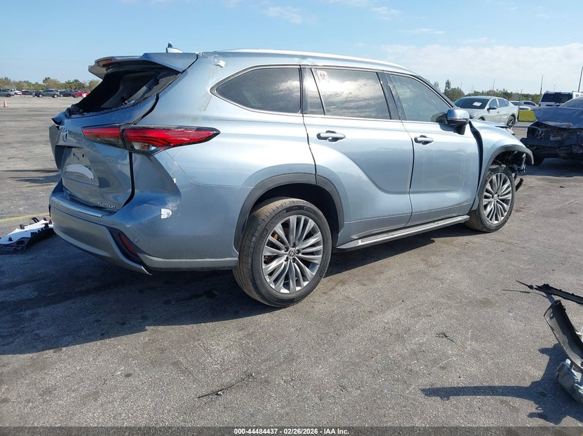 AtlanticExpress - Toyota Highlander