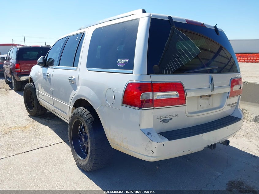 2011 Lincoln Navigator