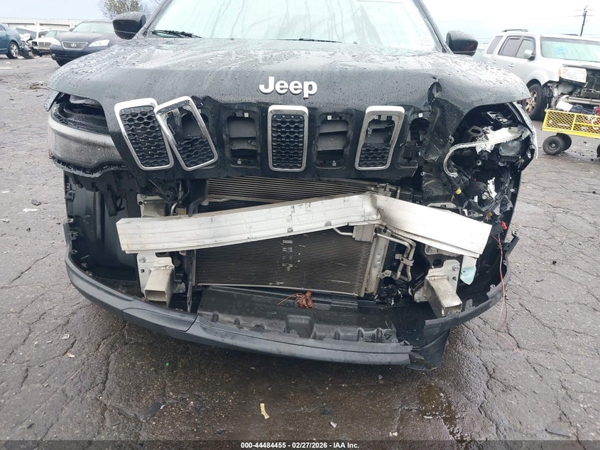2020 Jeep Cherokee 2.4 Latitude Fwd black Lot 111044484455 Vin 1C4PJLCB9LD552796