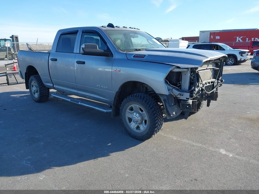 2022 Ram 2500 Tradesman 4X4 6'4 Box