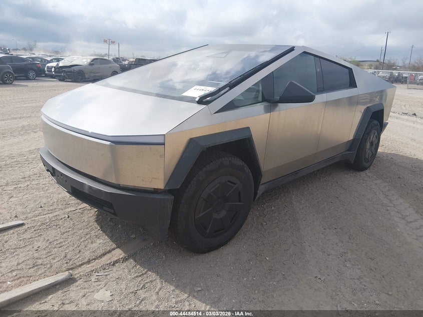 Vin: 7g2cehed0sa081539, lot: 44981221, tesla cybertruck all-wheel drive 20252