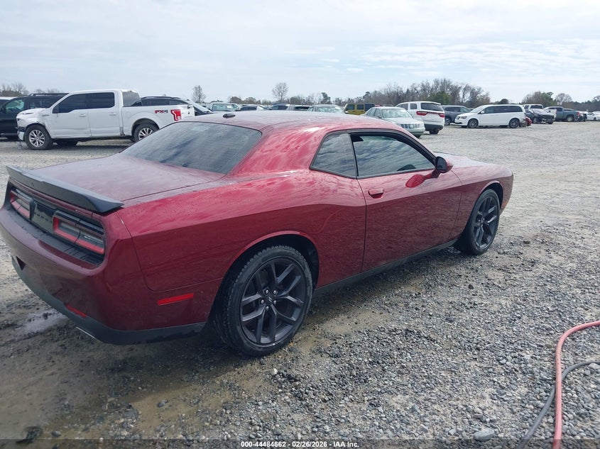 2020 Dodge Challenger Sxt