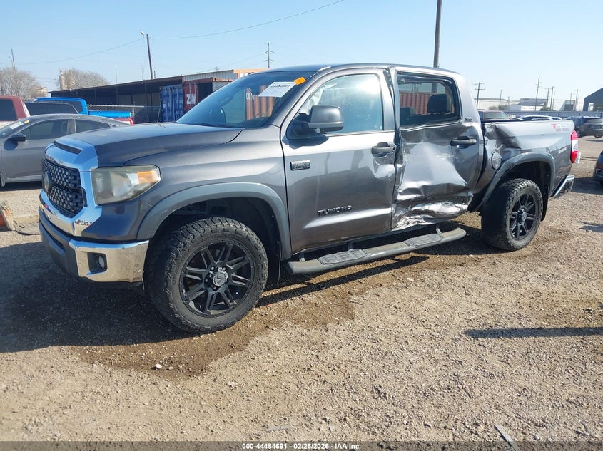 2018 Toyota Tundra Sr5 5.7L V8