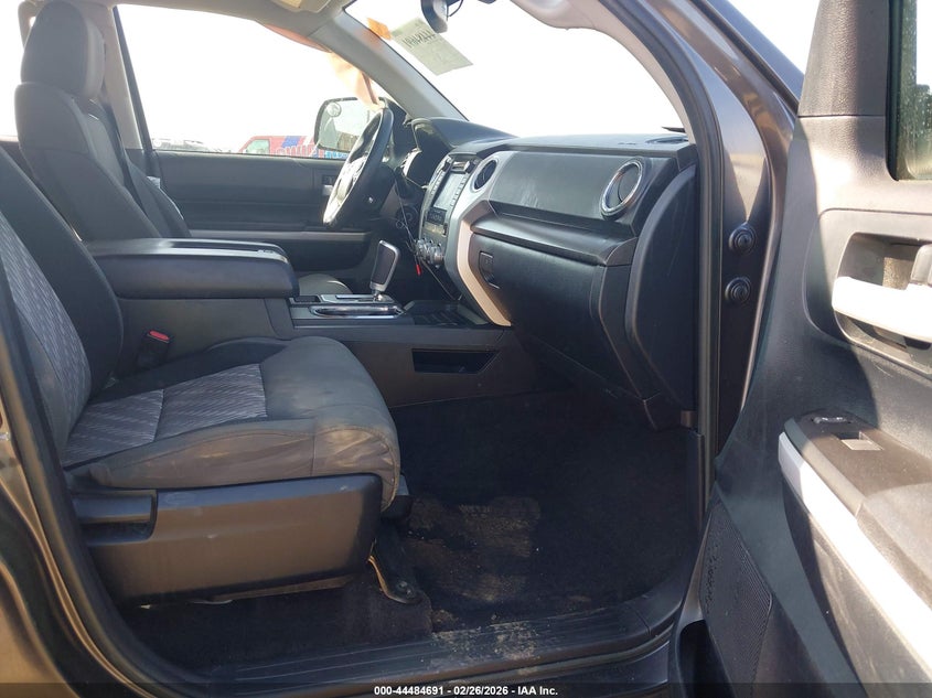 2018 Toyota Tundra Sr5 5.7L V8