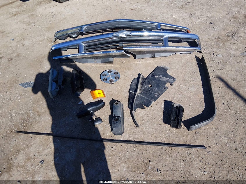 1997 Chevrolet Tahoe VIN: 3GNEK18R4VG149594 Lot: 44484695