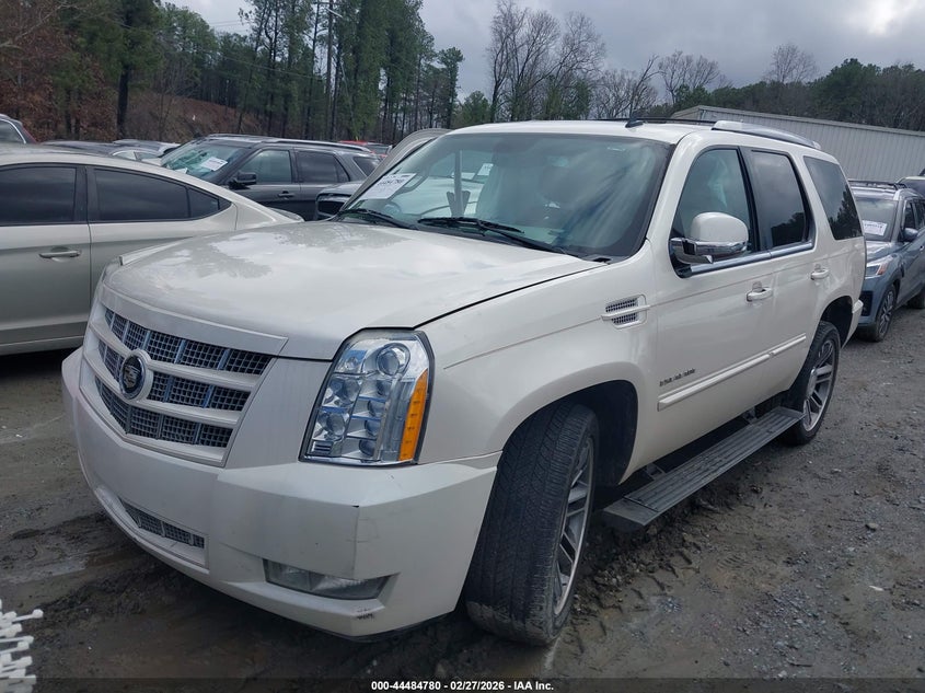 2013 Cadillac Escalade Premium