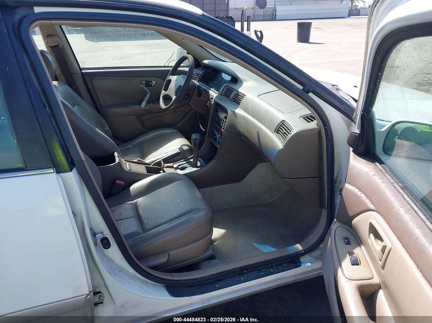 2001 Toyota Camry Le