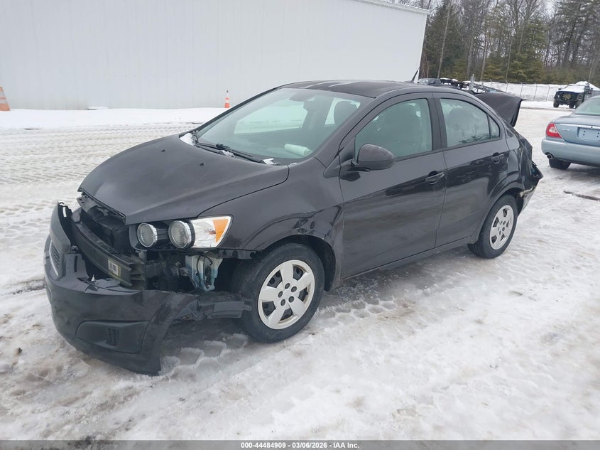 2013 Chevrolet Sonic Ls Auto