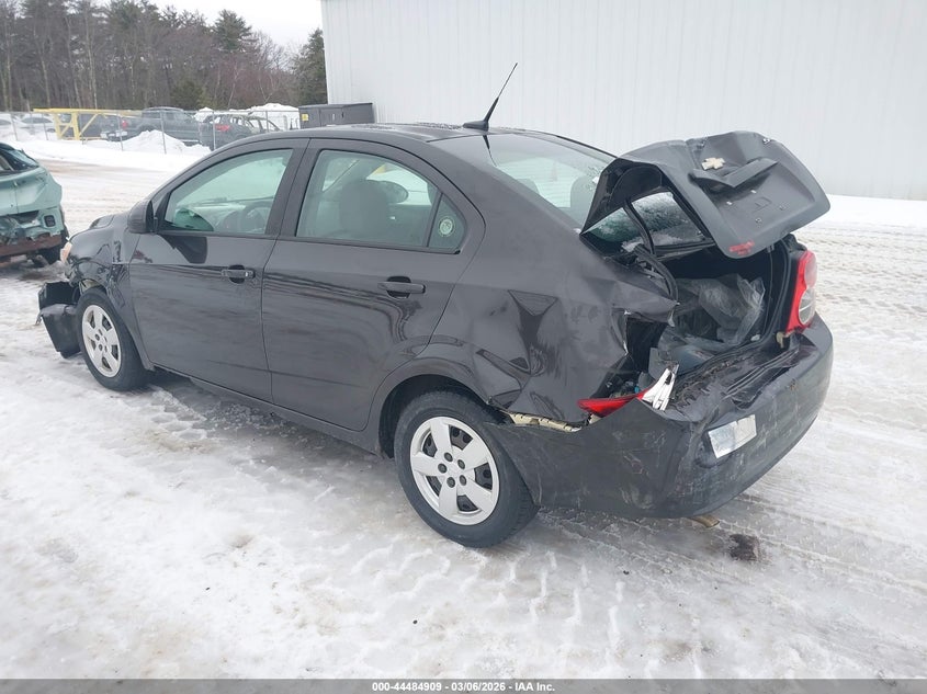 2013 Chevrolet Sonic Ls Auto