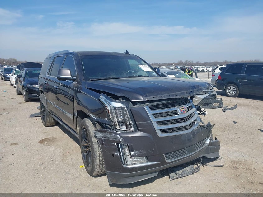 2016 Cadillac Escalade Luxury Collection