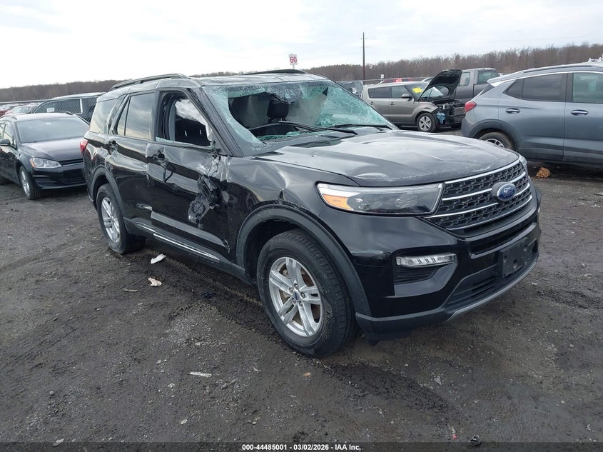 2022 Ford Explorer Xlt