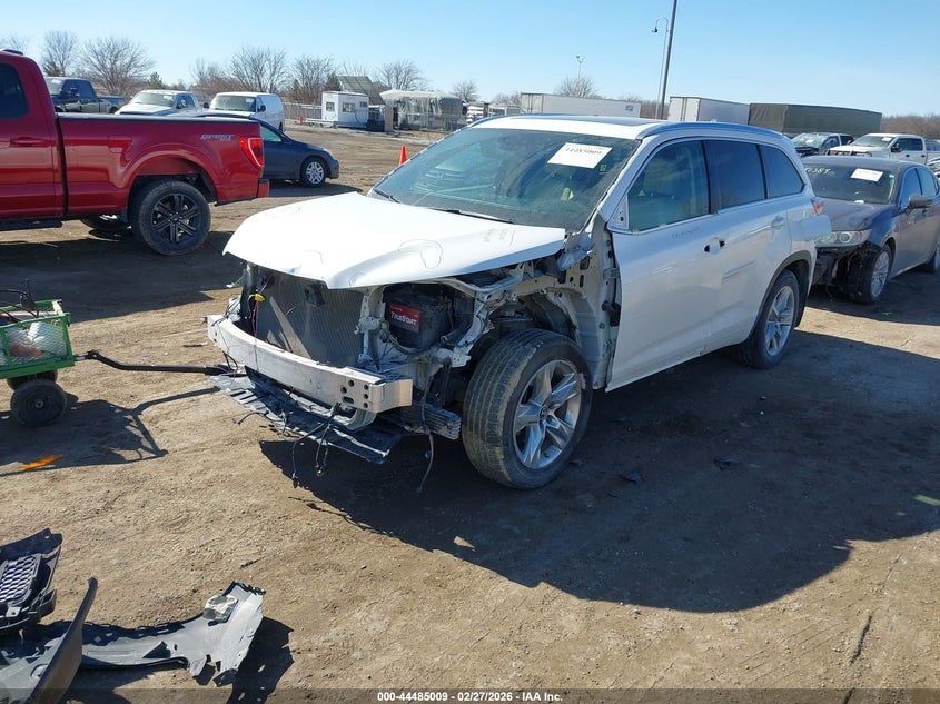 2016 Toyota Highlander Limited Platinum V6