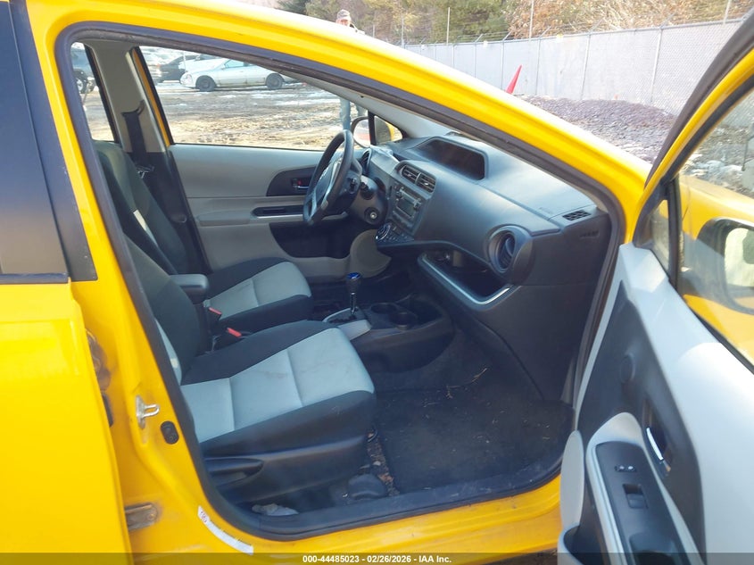 2014 Toyota Prius C Two