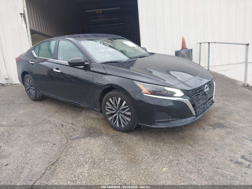 2024 Nissan Altima Sv Fwd