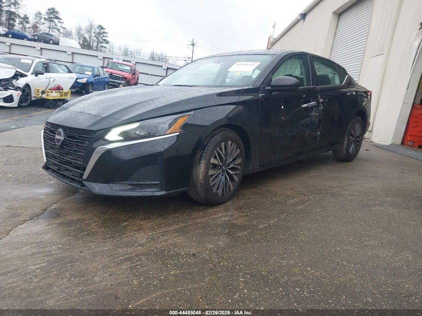 2024 Nissan Altima Sv Fwd