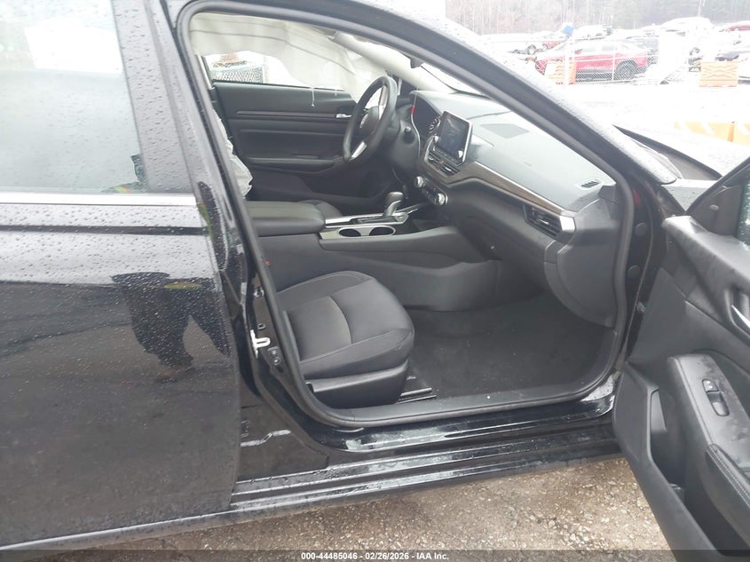 2024 Nissan Altima Sv Fwd