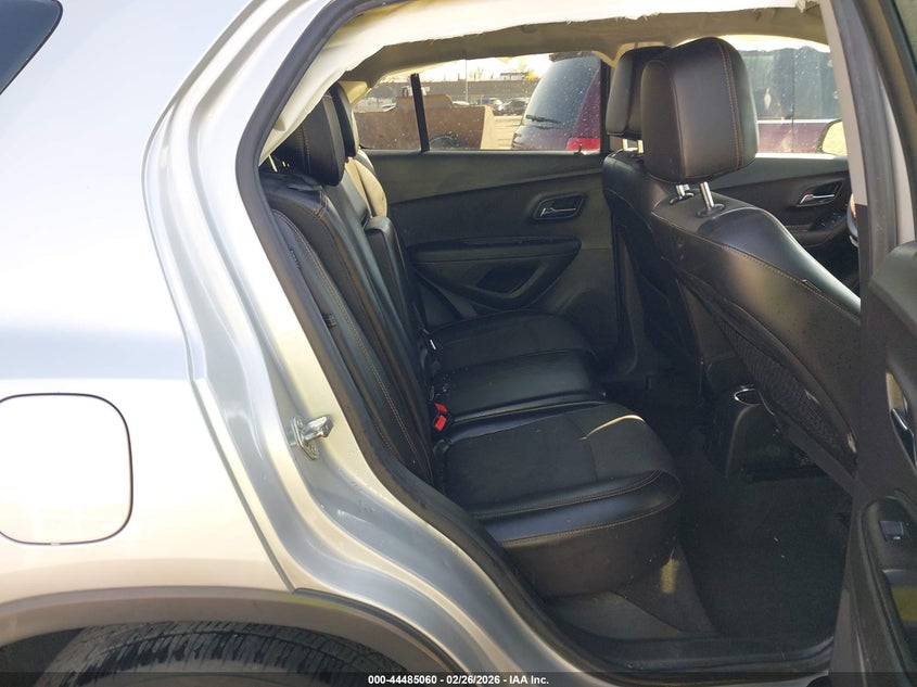 VIN 3GNCJLSB0KL279165 2019 CHEVROLET TRAX LT