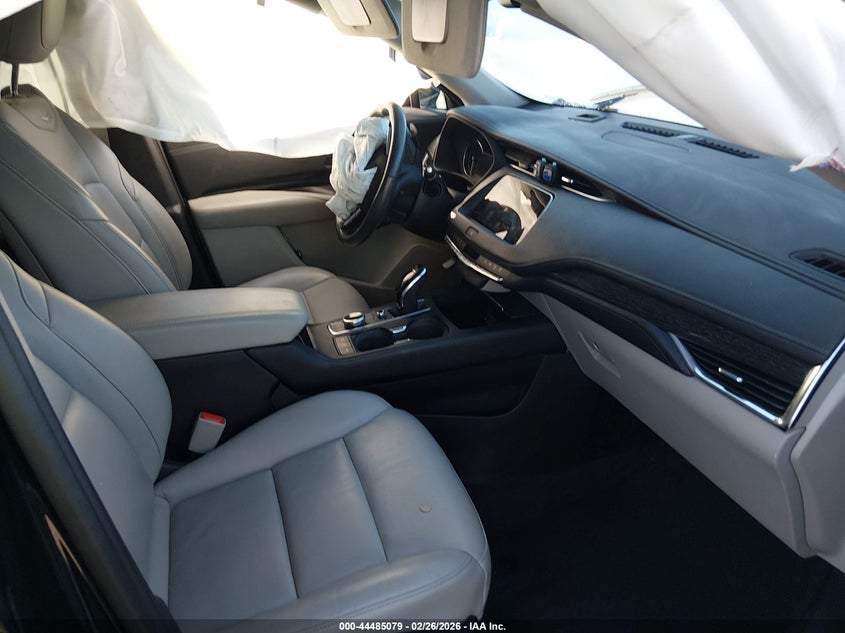 2022 Cadillac Xt4 Fwd Premium Luxury