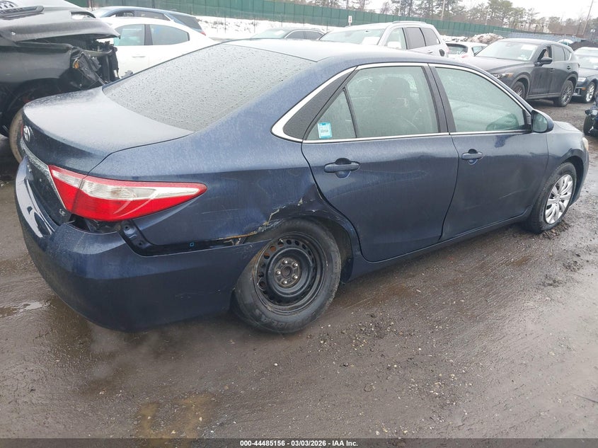 2016 Toyota Camry Le