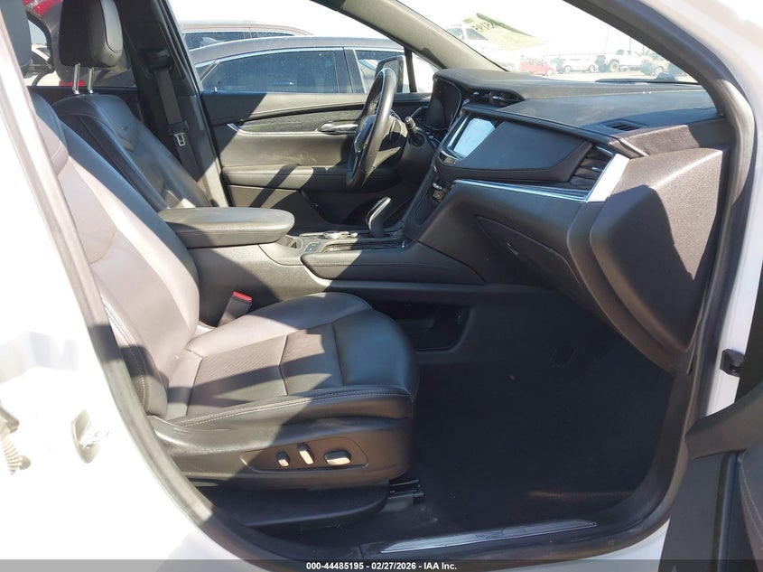 2022 Cadillac Xt5 Fwd Premium Luxury