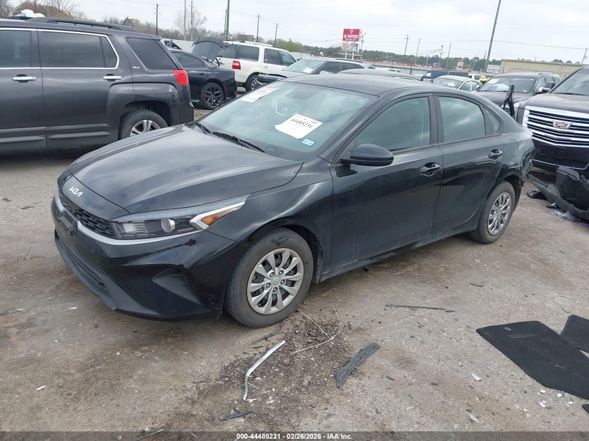 2024 Kia Forte Lx