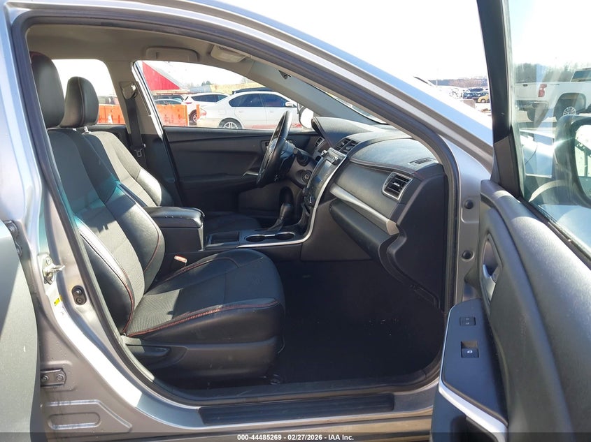 2016 Toyota Camry Se