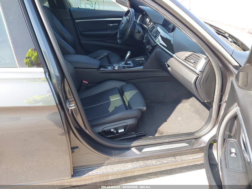 2017 BMW 330E Iperformance