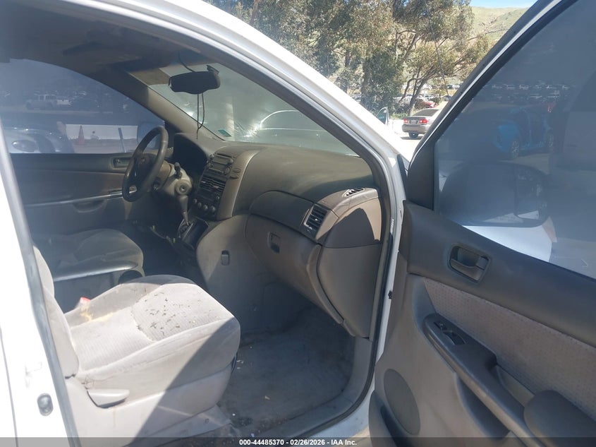 2006 TOYOTA SIENNA auction photo 5