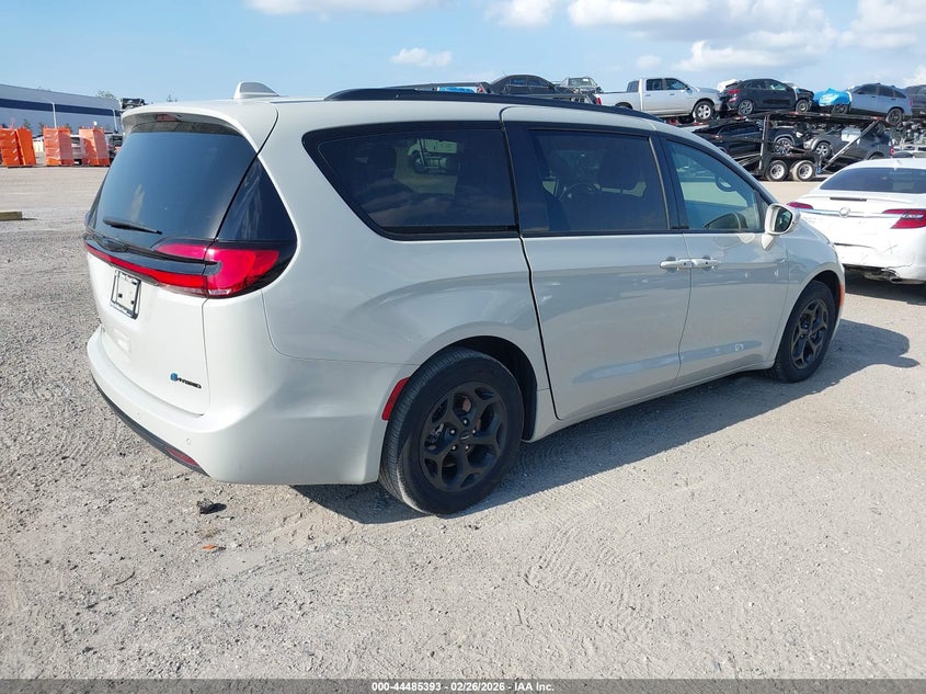 2021 Chrysler Pacifica Hybrid Limited